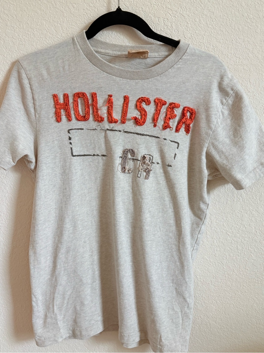 Hollister Light Gray Short-Sleeve Tee with Orange Logo
